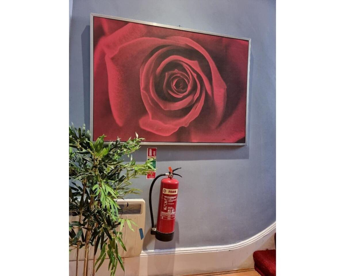 Ferienwohnung F101-First Floor Flat Fits 3 Near Hyde Park London Exterior foto