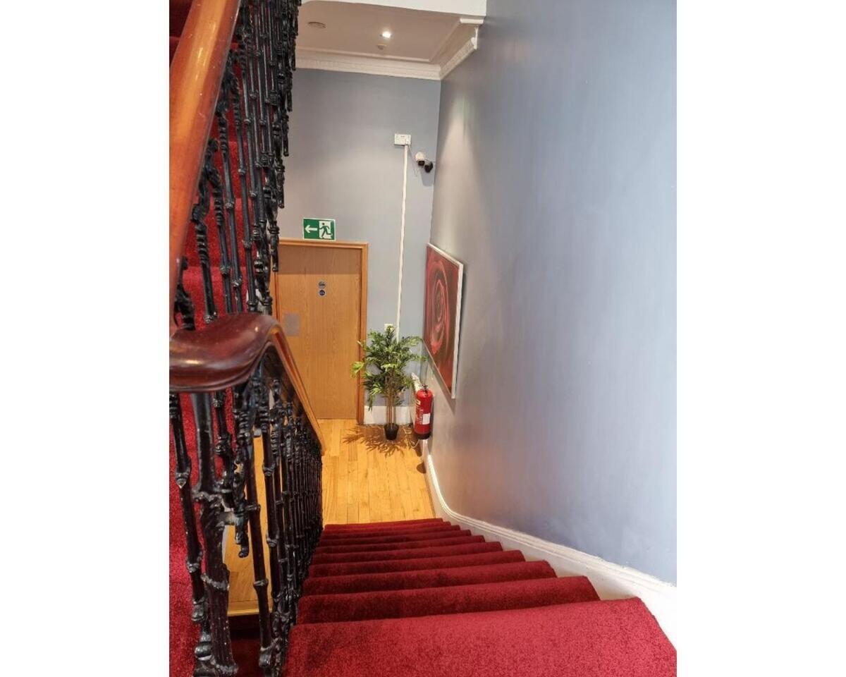 Ferienwohnung F101-First Floor Flat Fits 3 Near Hyde Park London Exterior foto